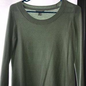 NWOT mint green sweater